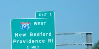 Route 195 crash in Mattapoisett causes traffic delays near Fairhaven exit